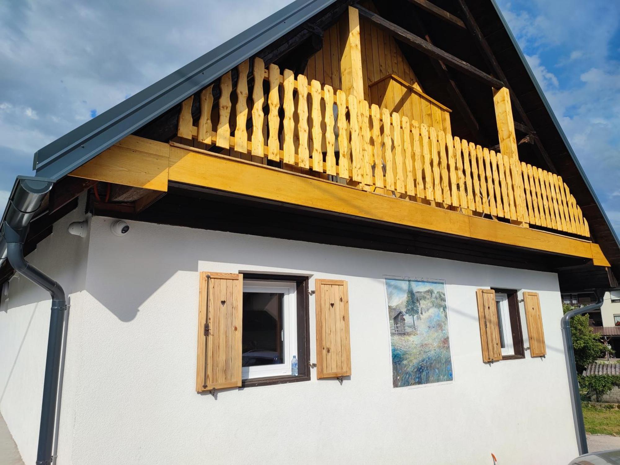Slovenian House Mira Zgornje Gorje Ngoại thất bức ảnh