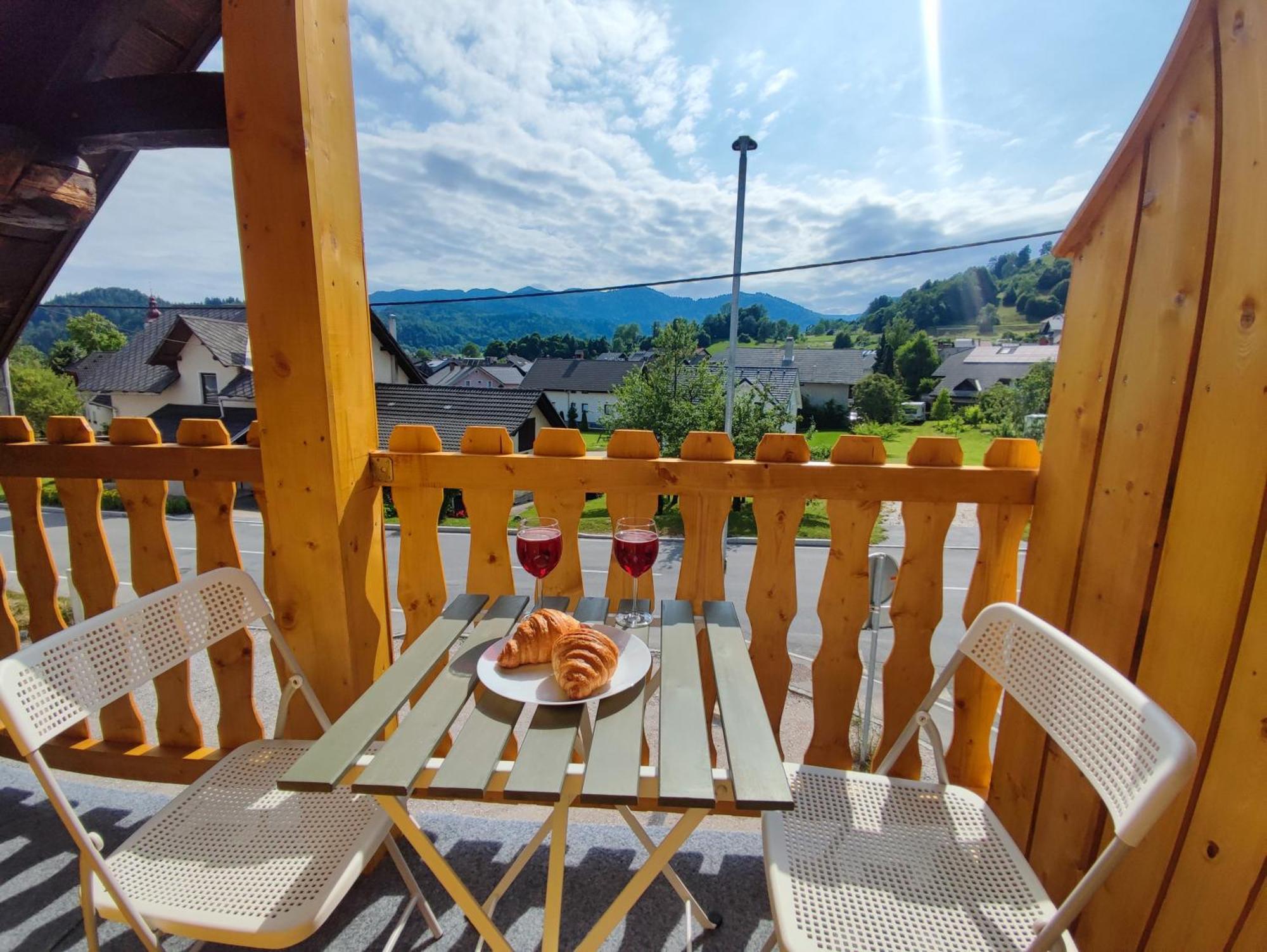 Slovenian House Mira Zgornje Gorje Ngoại thất bức ảnh