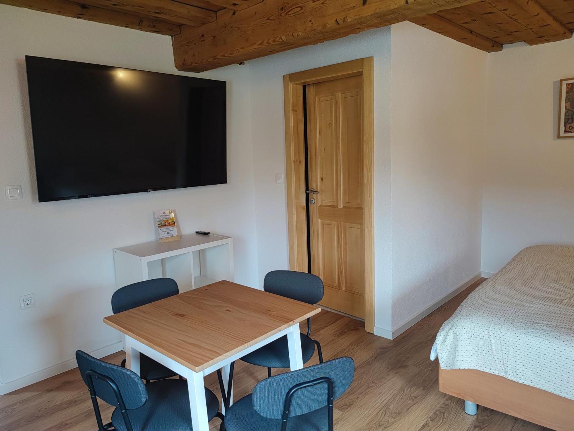 Slovenian House Mira Zgornje Gorje Ngoại thất bức ảnh